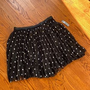 New black skirt with white dots